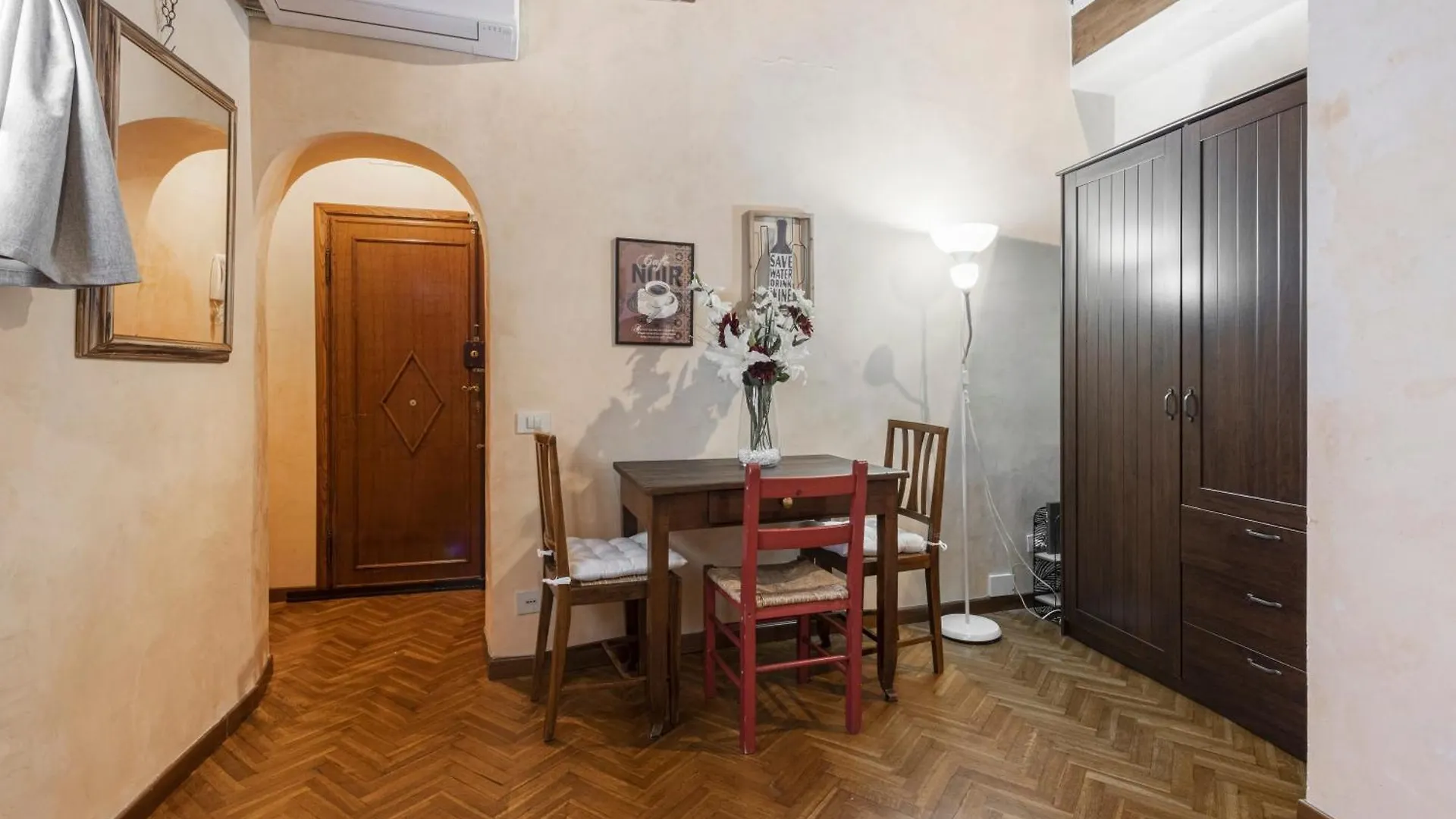 Sweet Nest By Mmega Apartment Florence Italy